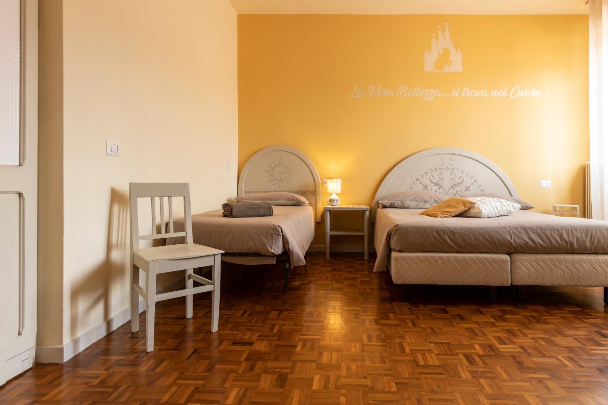 La Favola Otel Soriso Dış mekan fotoğraf