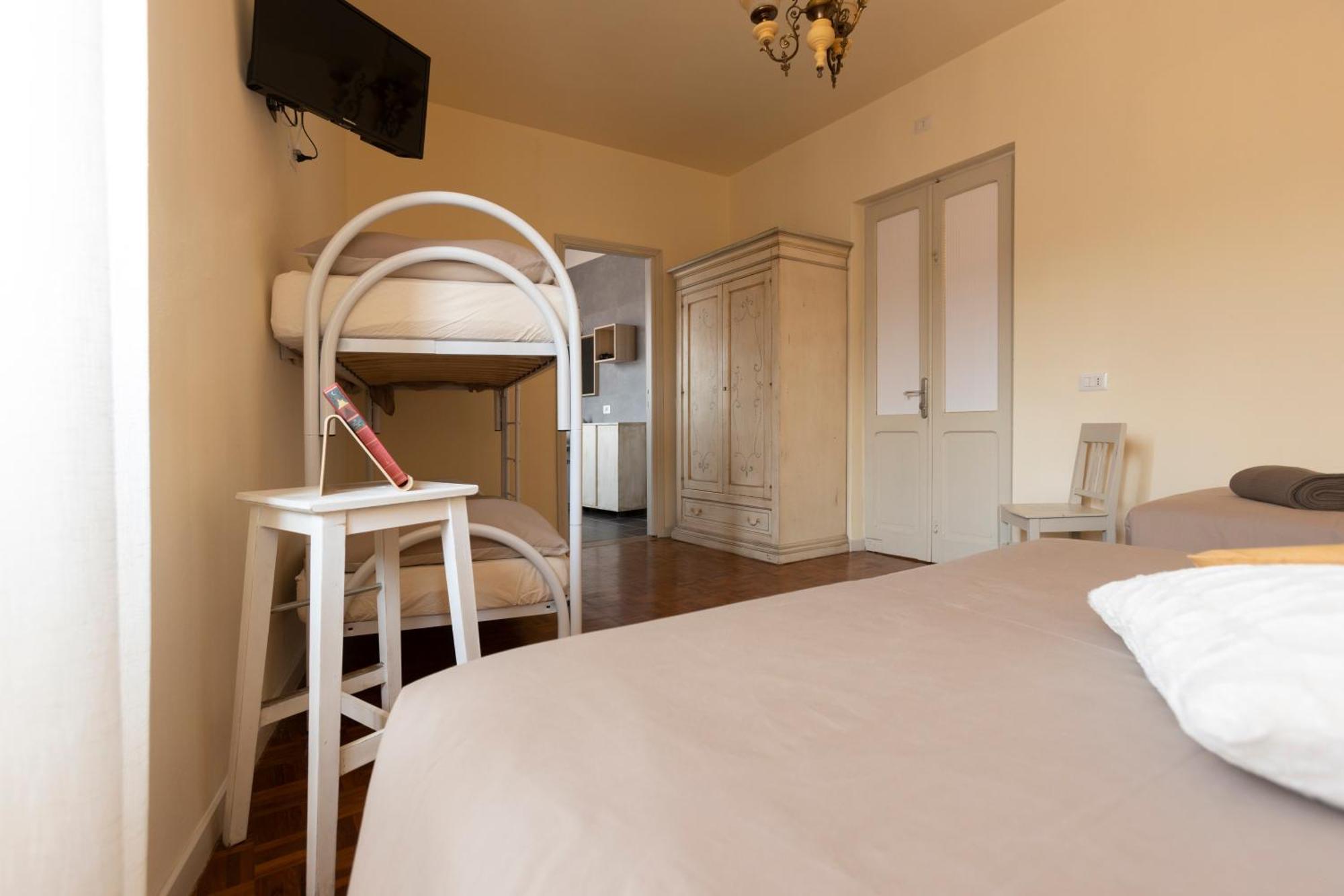 La Favola Otel Soriso Dış mekan fotoğraf