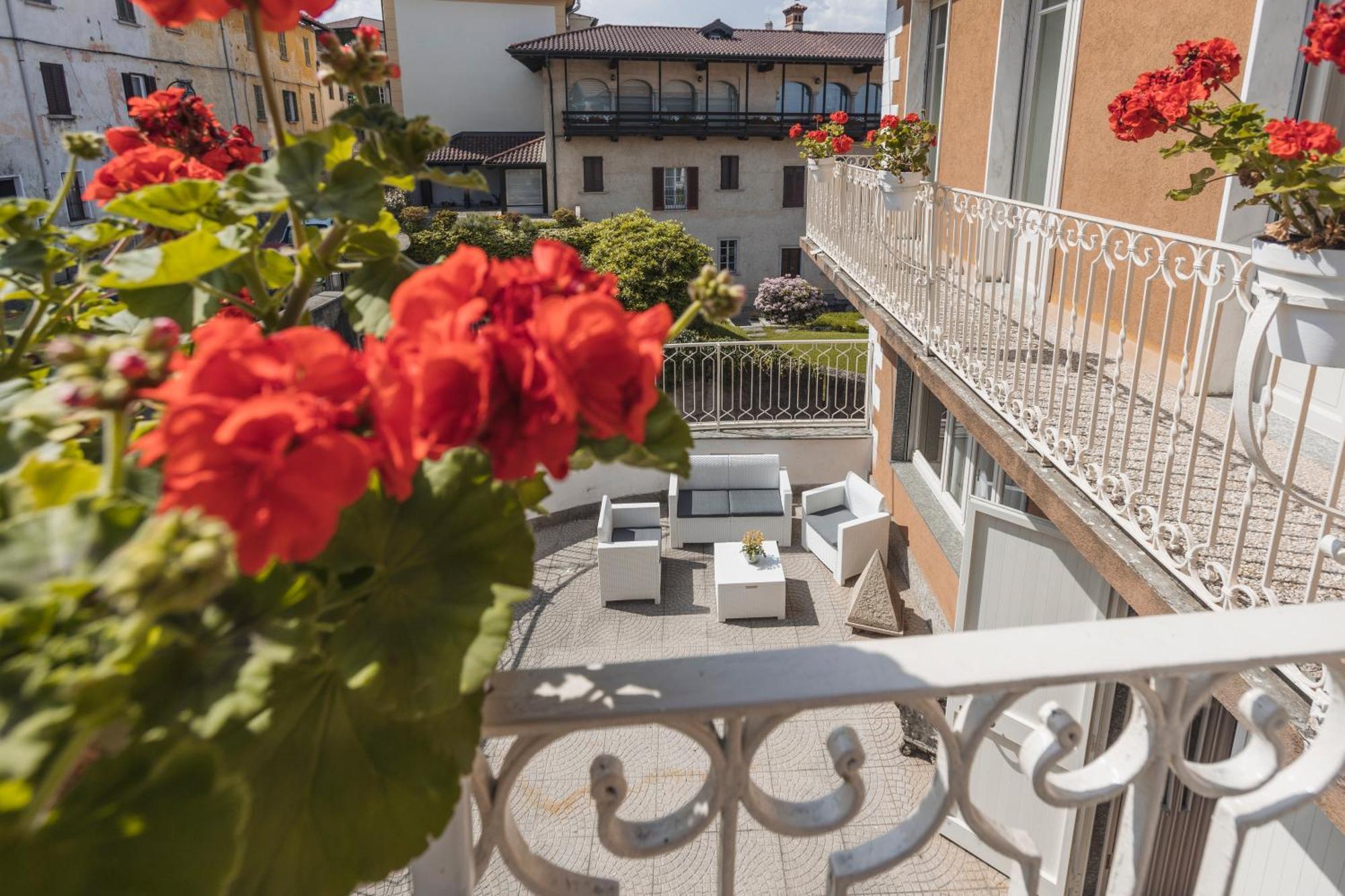 La Favola Otel Soriso Dış mekan fotoğraf